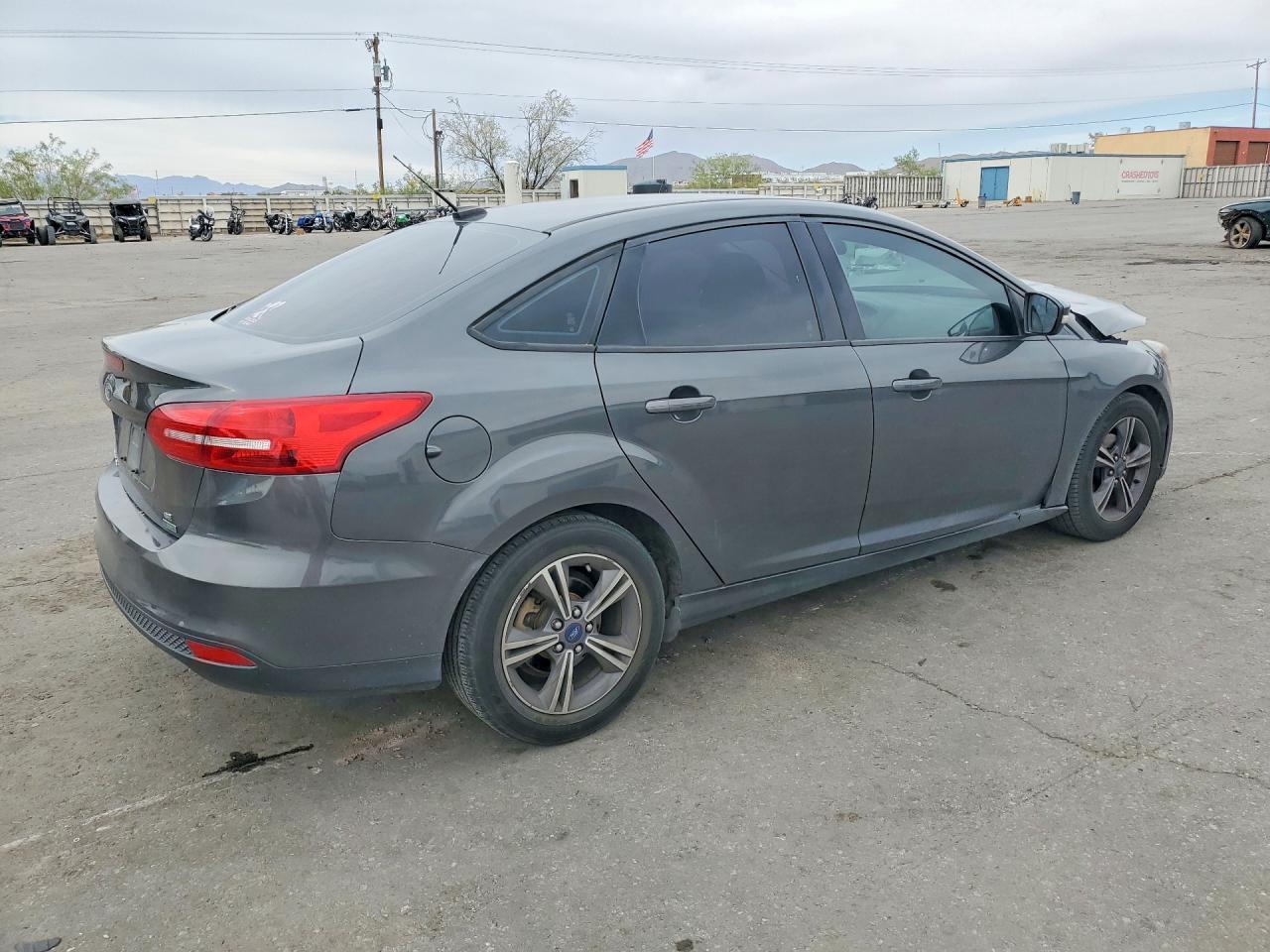 2017 Ford Focus Se - zdjęcie 3