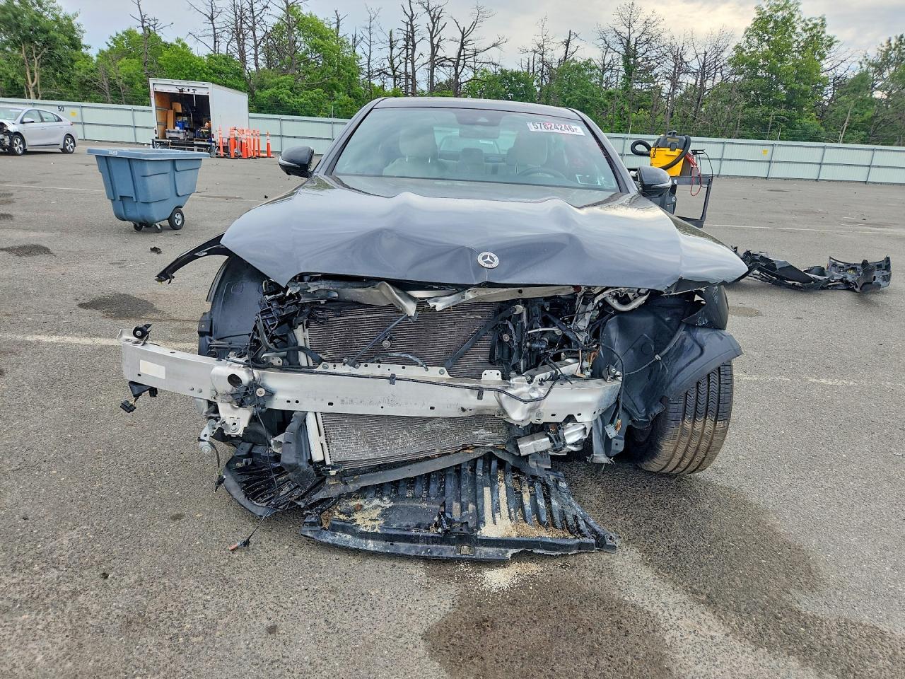 2022 Mercedes-Benz E 350 4Matic - zdjęcie 5