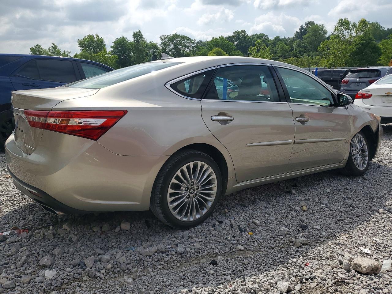 2017 Toyota Avalon Limited - zdjęcie 3