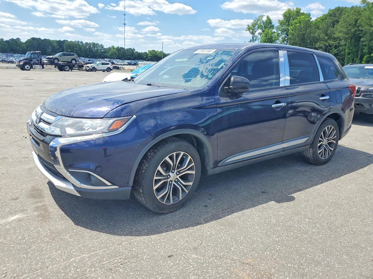 2018 Mitsubishi Outlander Es - zdjęcie główne