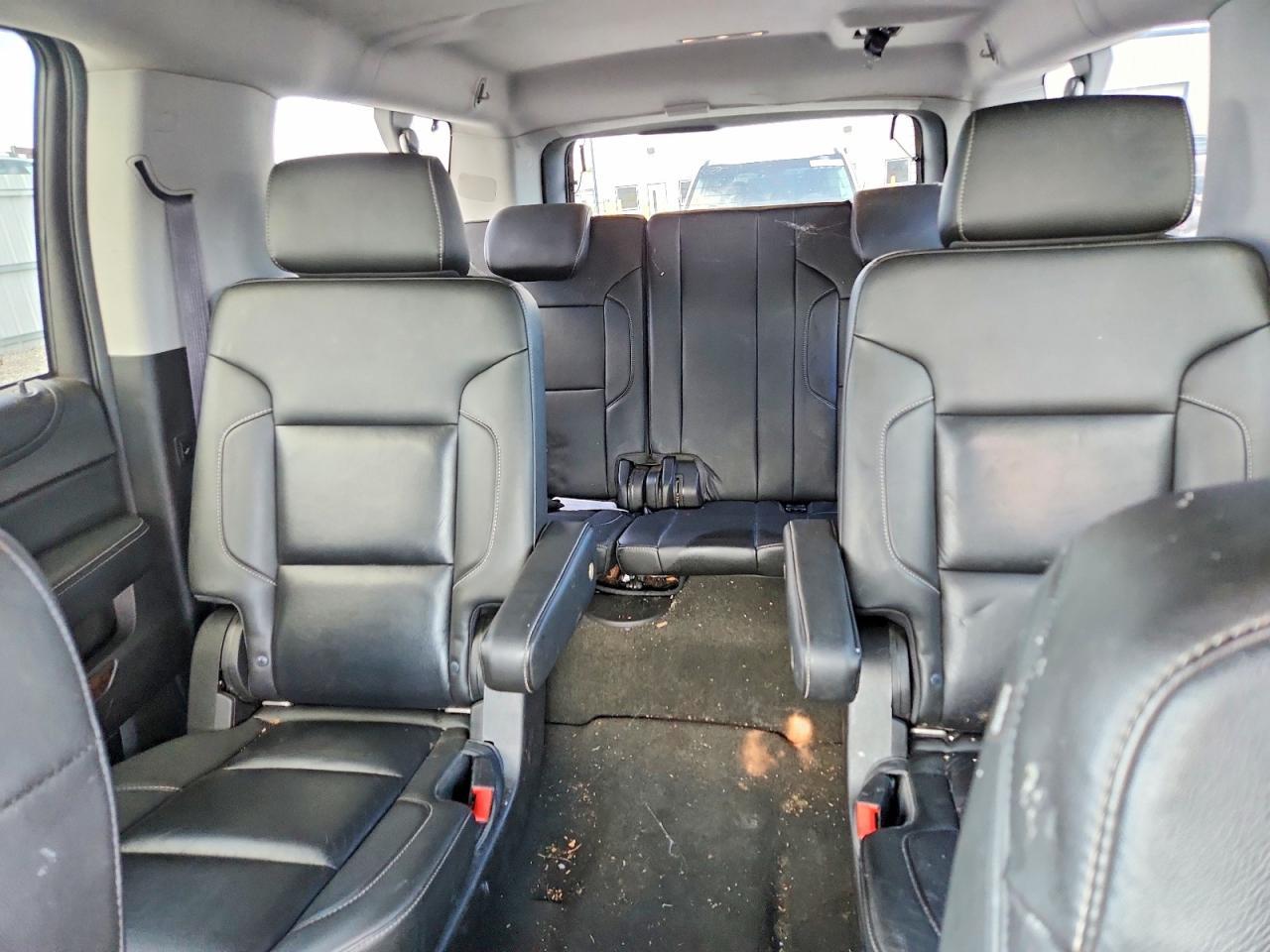 2015 Chevrolet Suburban K1500 Lt - zdjęcie 10