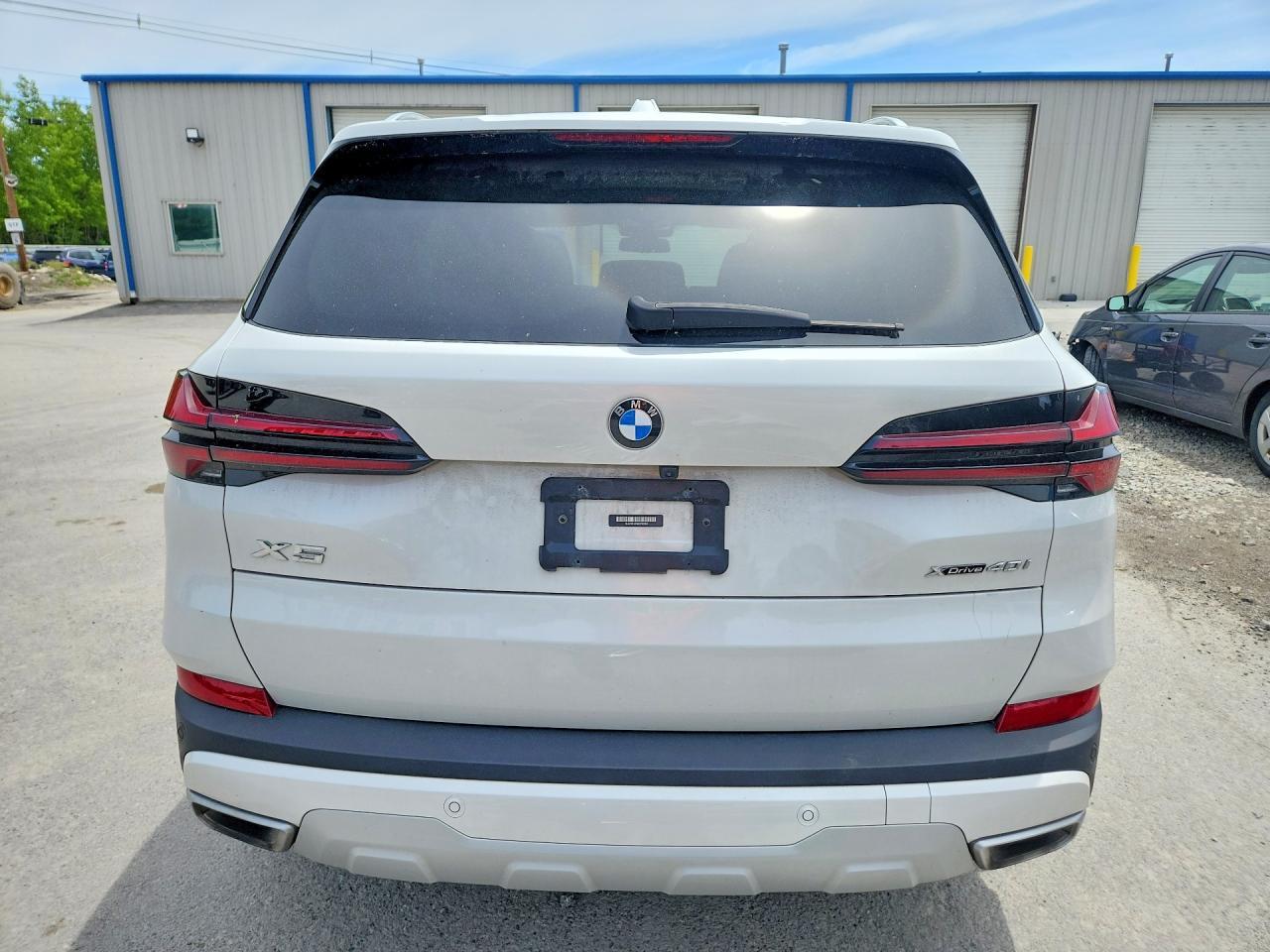 2024 BMW X5 xDrive40I - zdjęcie 6