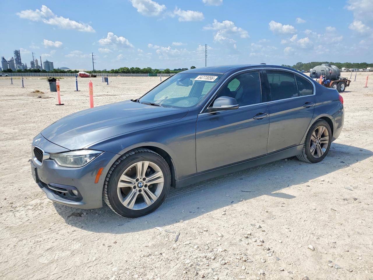 2017 BMW 330 I - zdjęcie główne