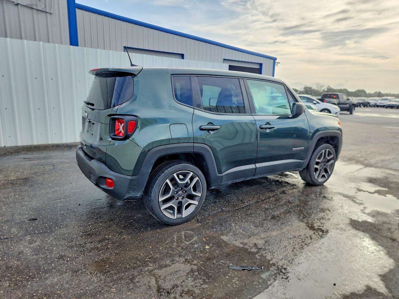 2021 Jeep Renegade Sport - zdjęcie 3