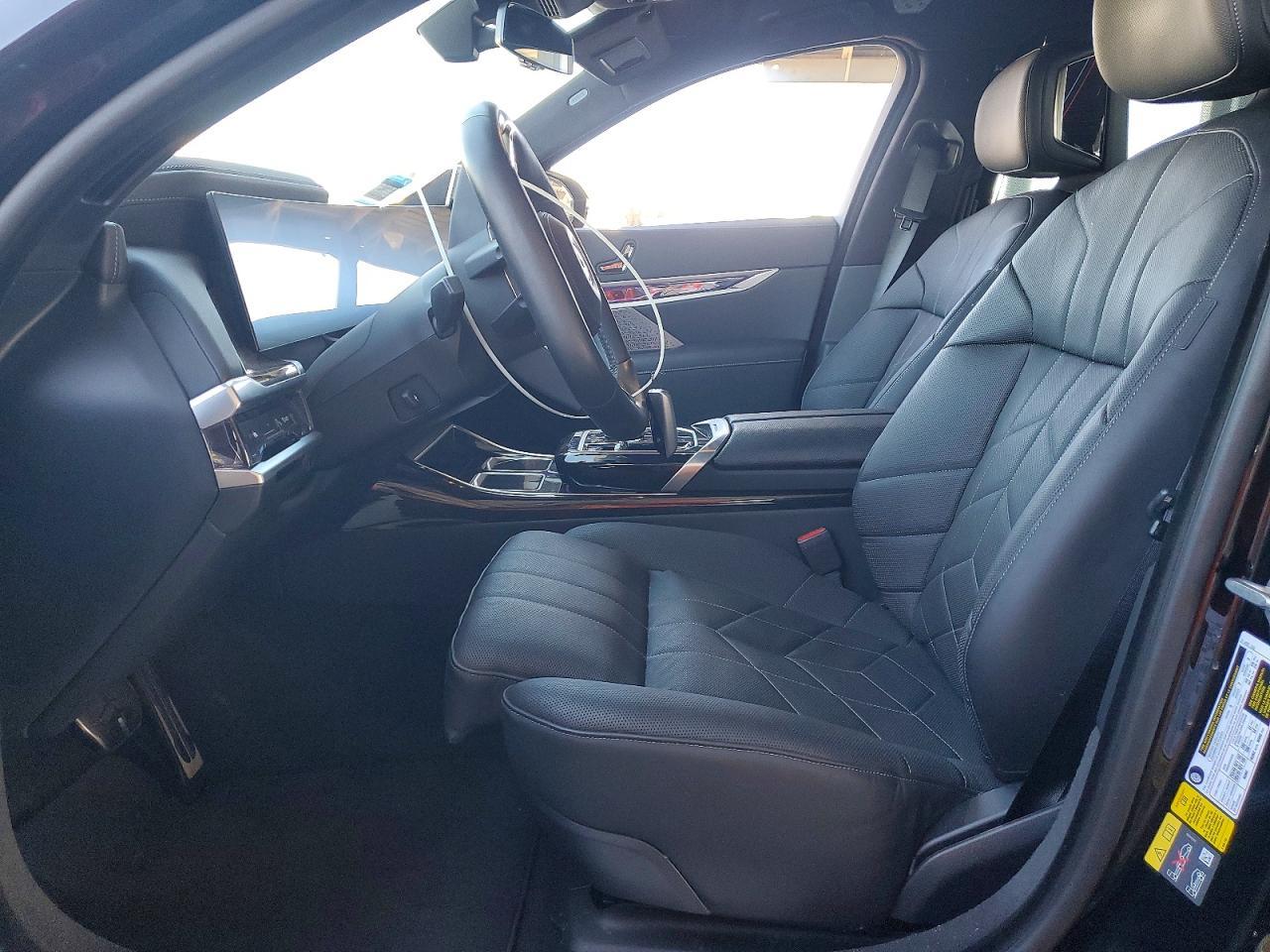 2024 BMW I7 xDrive60 - zdjęcie 7
