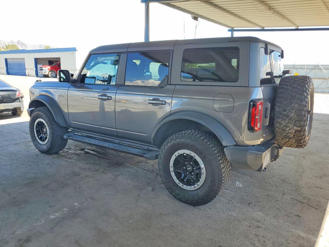 2023 Ford Bronco Base - zdjęcie 2