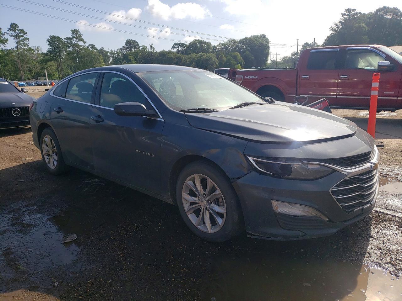 2021 Chevrolet Malibu Lt - zdjęcie 4