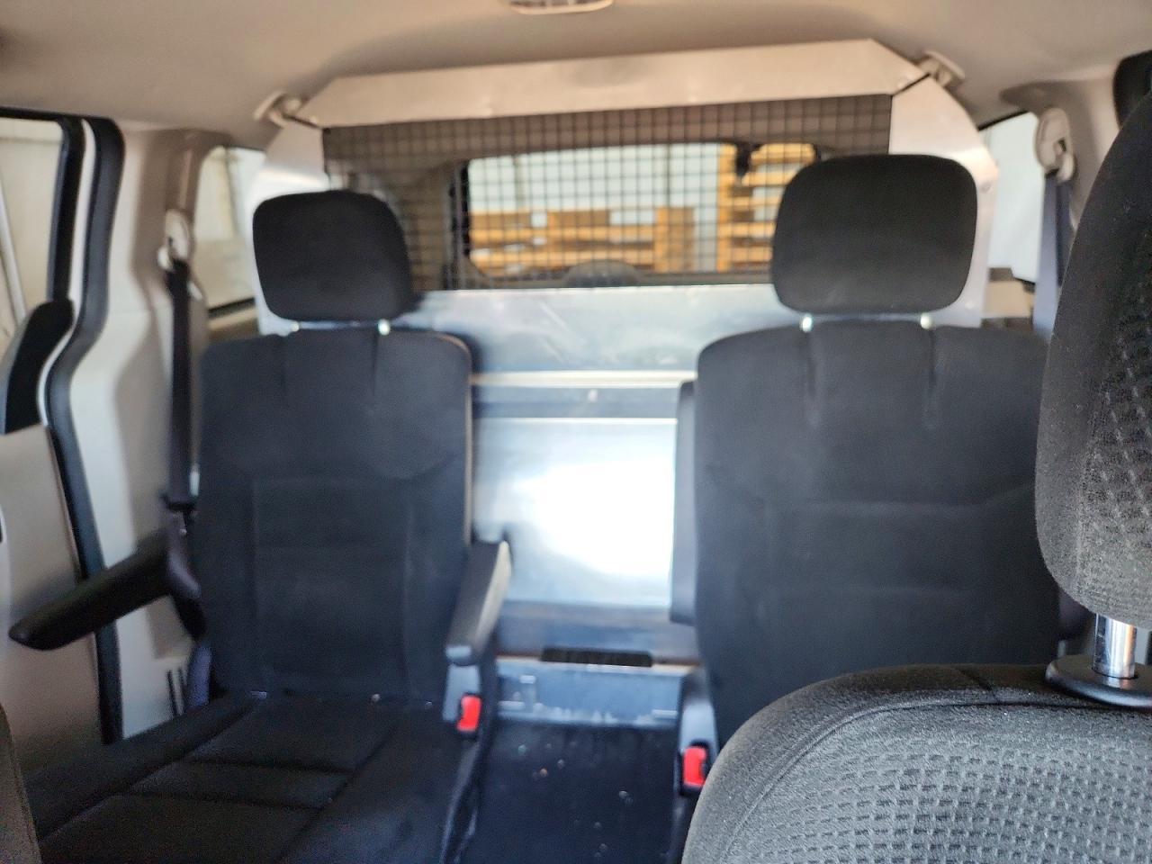 2016 Dodge Grand Caravan Se - zdjęcie 10