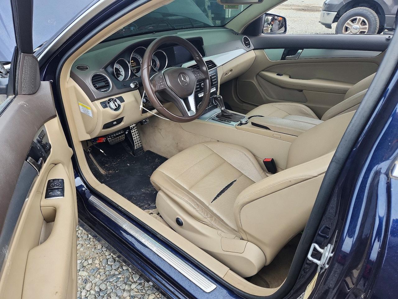 2013 Mercedes-Benz C 250 - zdjęcie 8