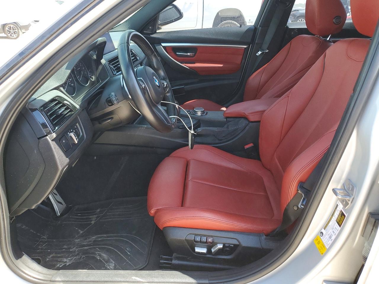 2016 BMW 3 Series Hyb 4D - zdjęcie 7