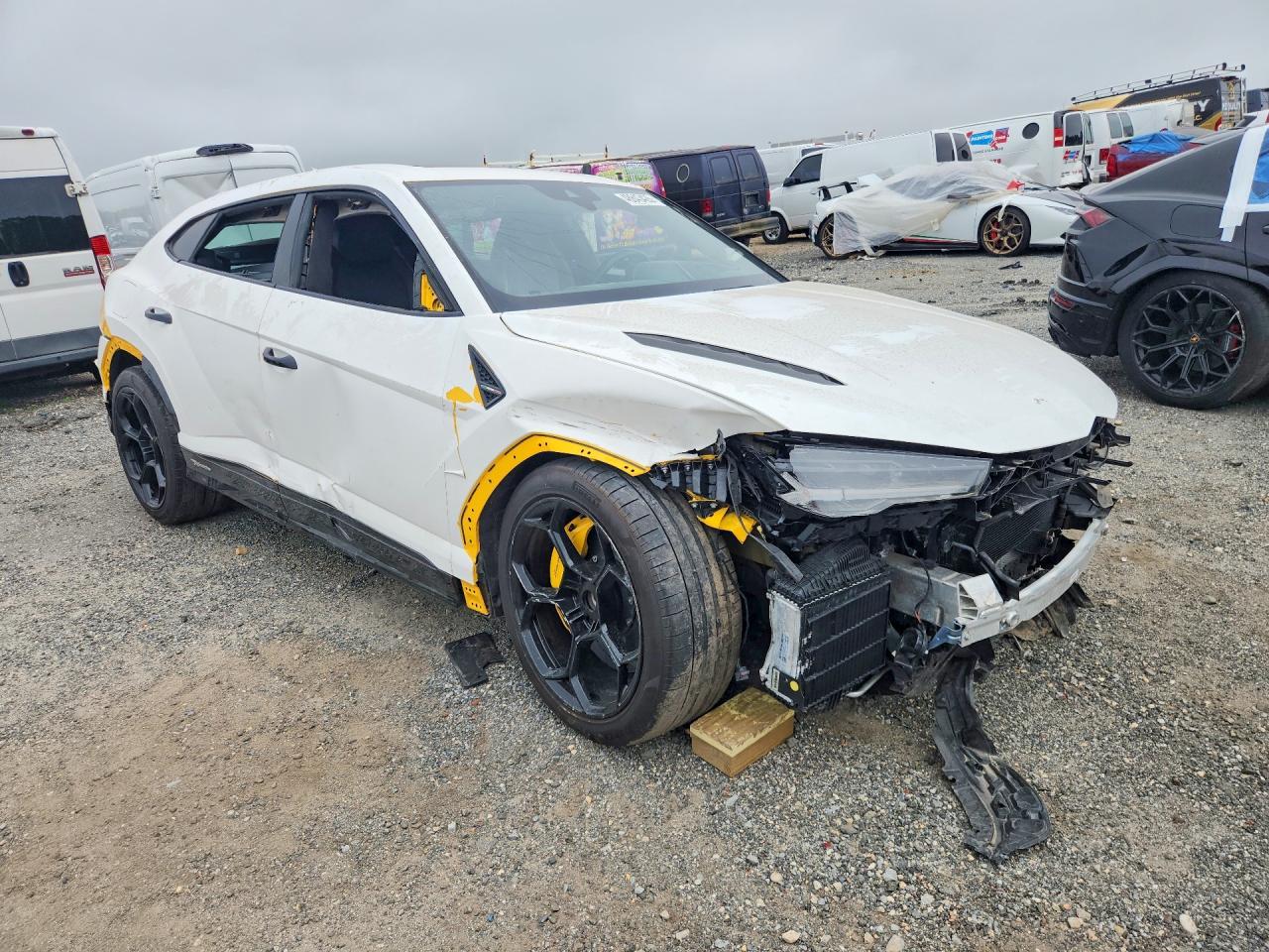 2024 Lamborghini Urus Performante - zdjęcie 4