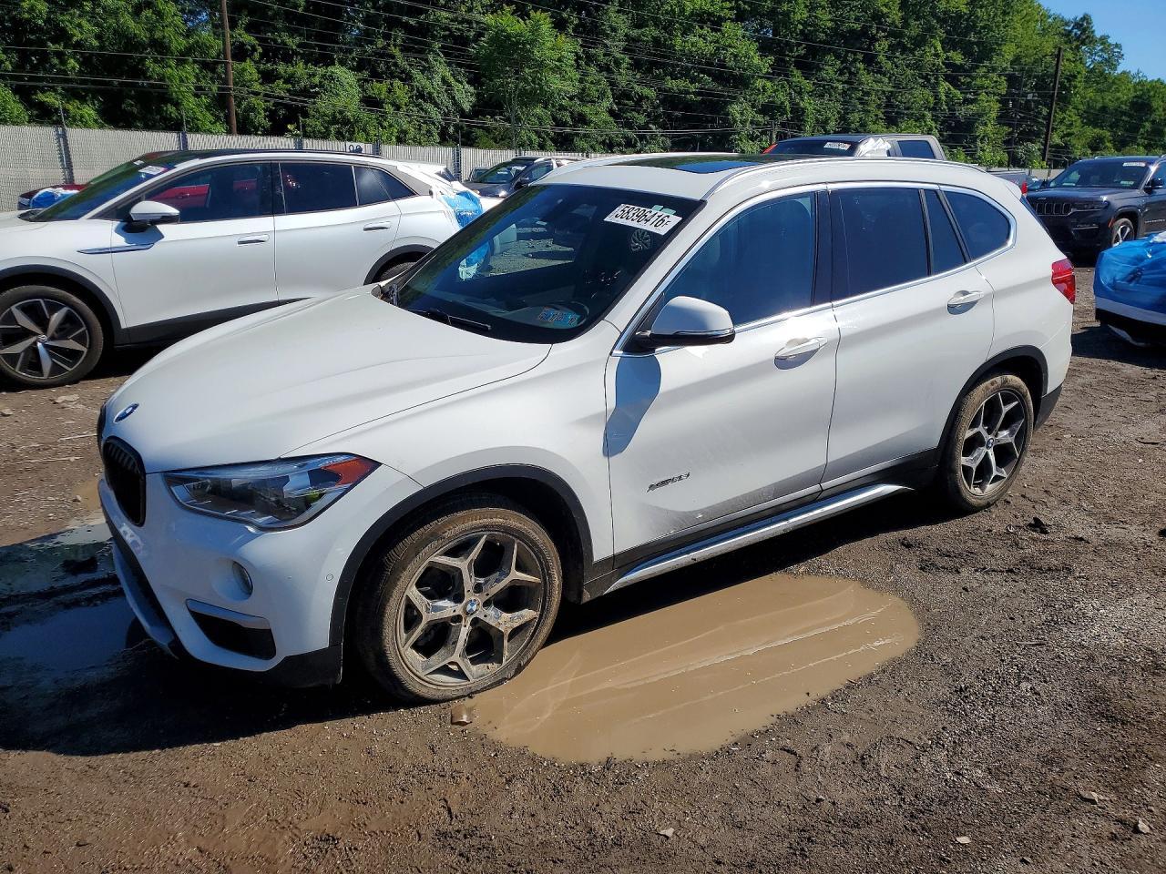 2017 BMW X1 xDrive28I - zdjęcie główne