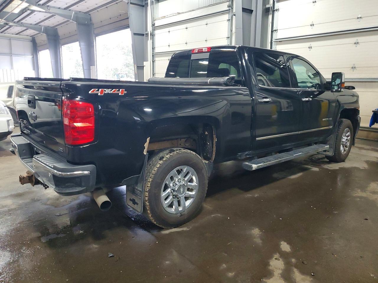 2016 Chevrolet Silverado K2500 Heavy Duty Ltz - zdjęcie 3