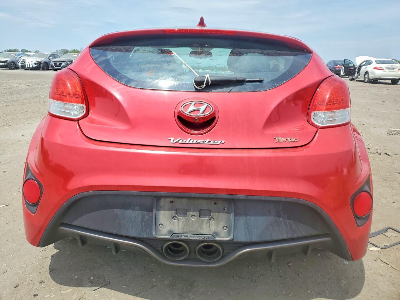 2016 Hyundai Veloster Turbo - zdjęcie 6