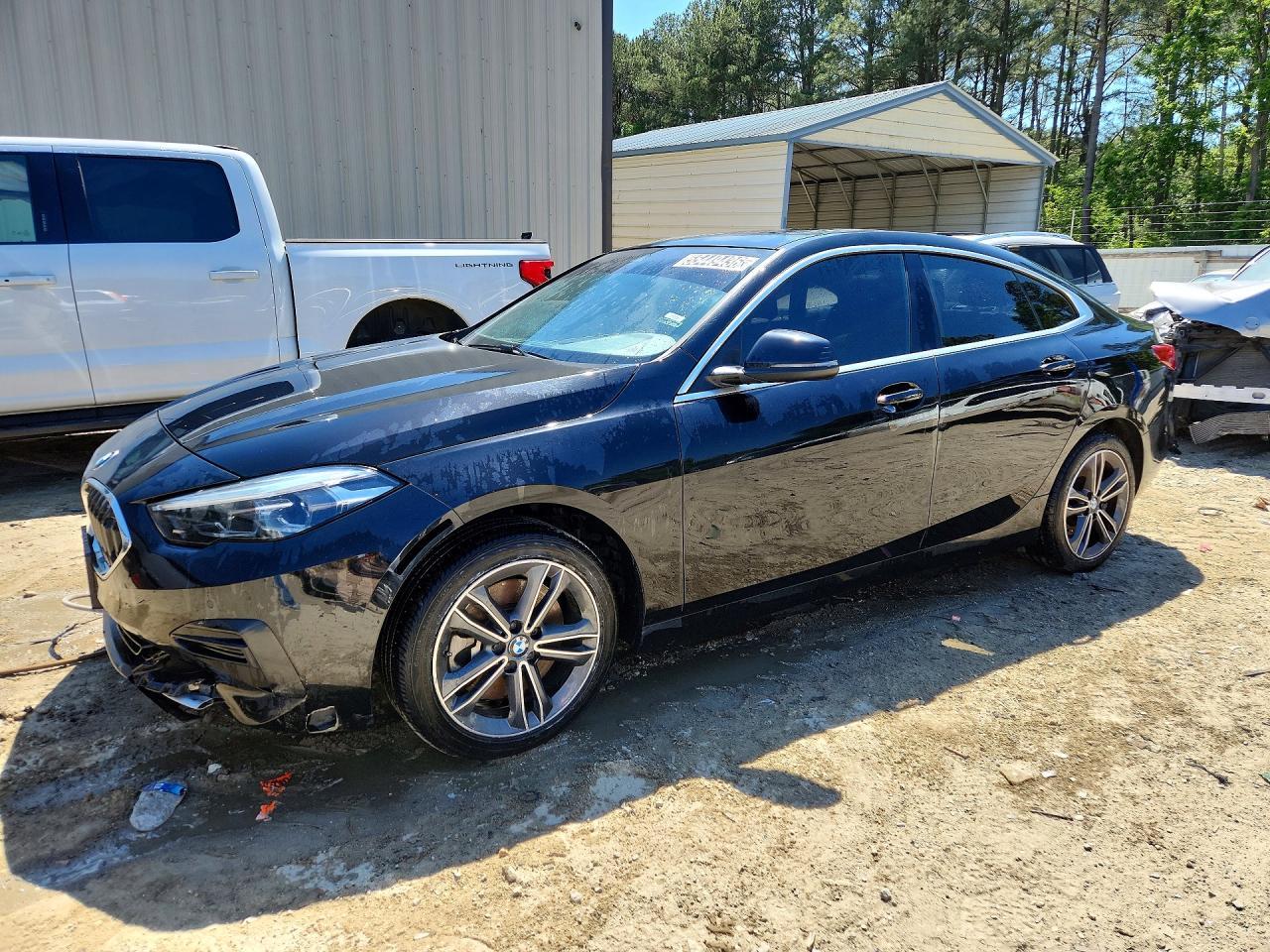 2022 BMW 228I - zdjęcie główne