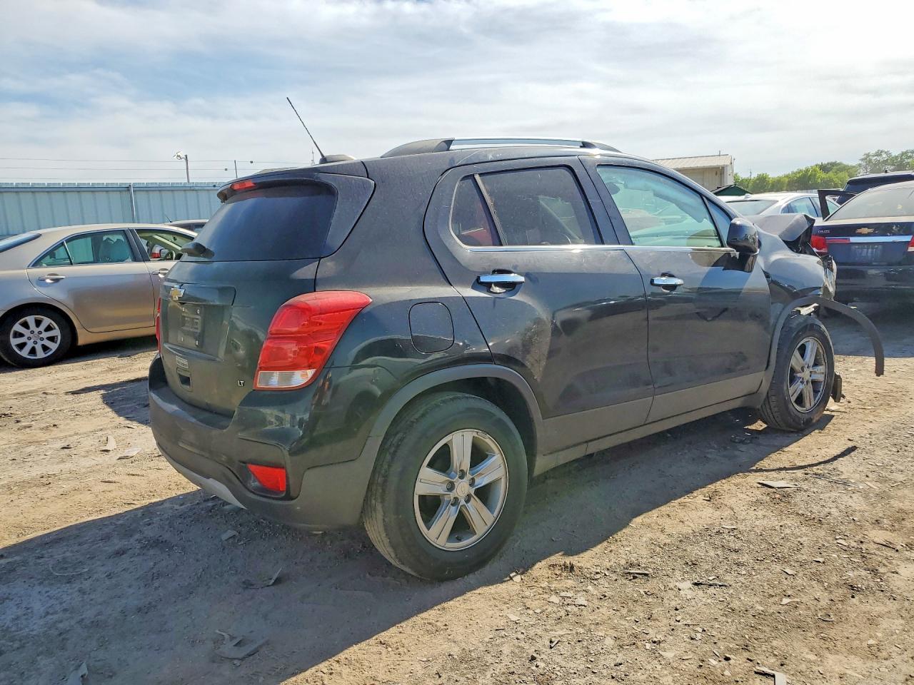 2020 Chevrolet Trax 1Lt - zdjęcie 3