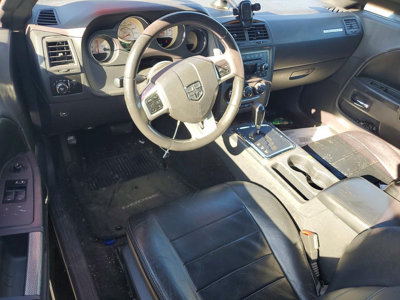 2013 Dodge Challenger R/T - zdjęcie 8