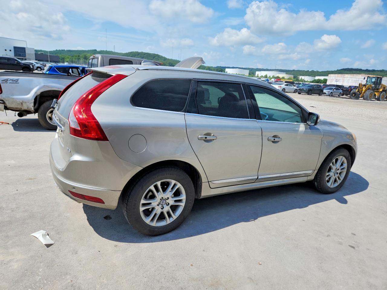 2015 Volvo Xc60 T5 Premier - zdjęcie 3