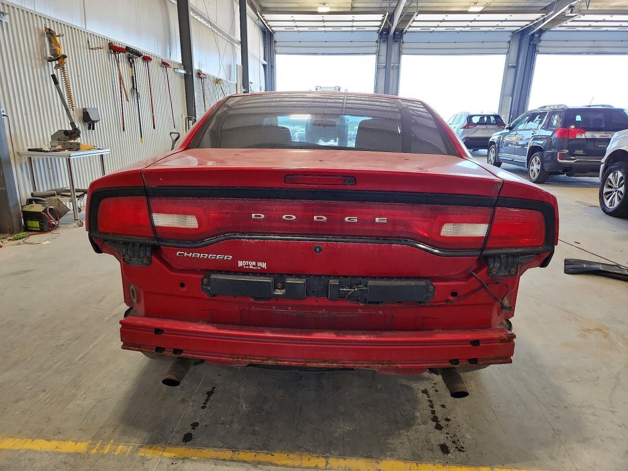 2014 Dodge Charger Police - zdjęcie 6