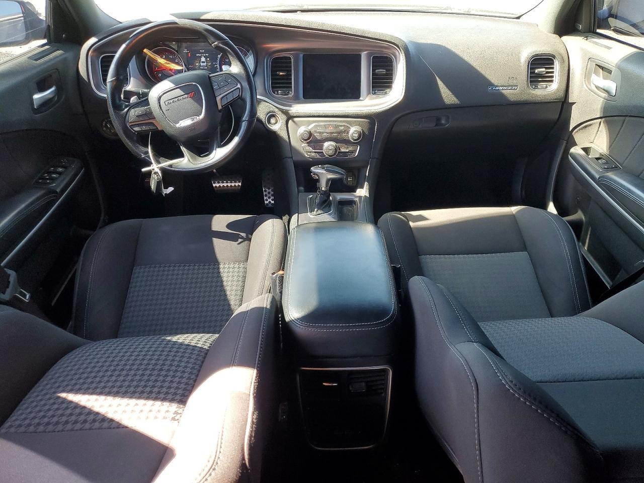 2019 Dodge Charger Gt - zdjęcie 8
