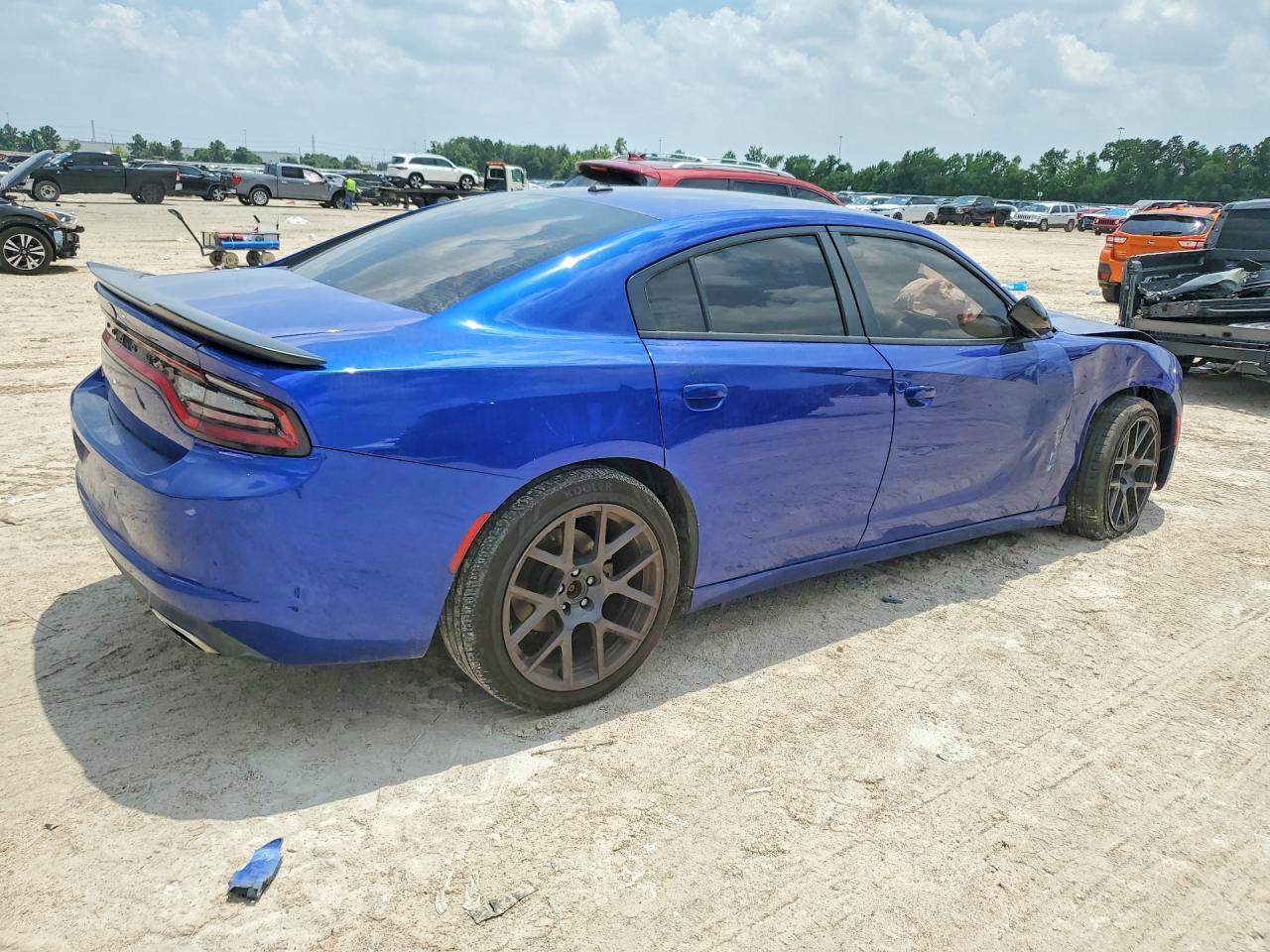 2022 Dodge Charger Sxt - zdjęcie 3