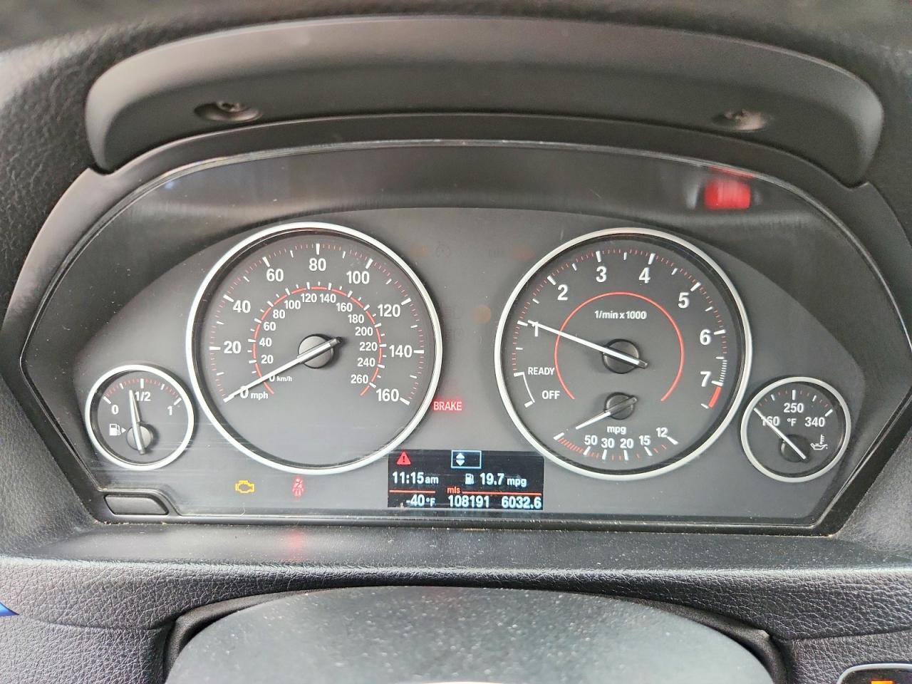 2013 BMW 328 I - zdjęcie 9