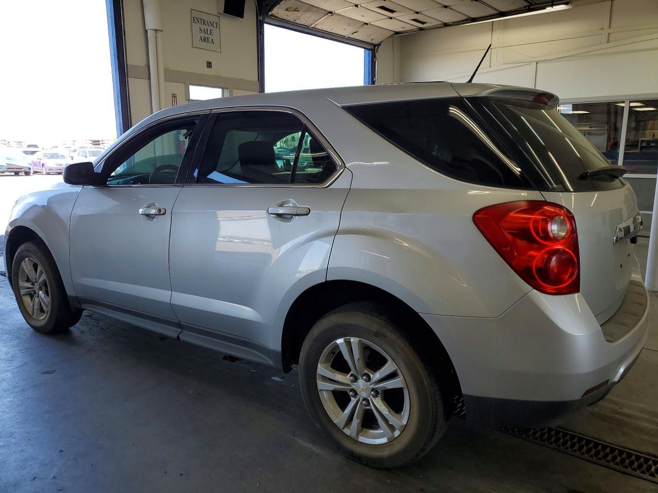 2013 Chevrolet Equinox Ls - zdjęcie 2