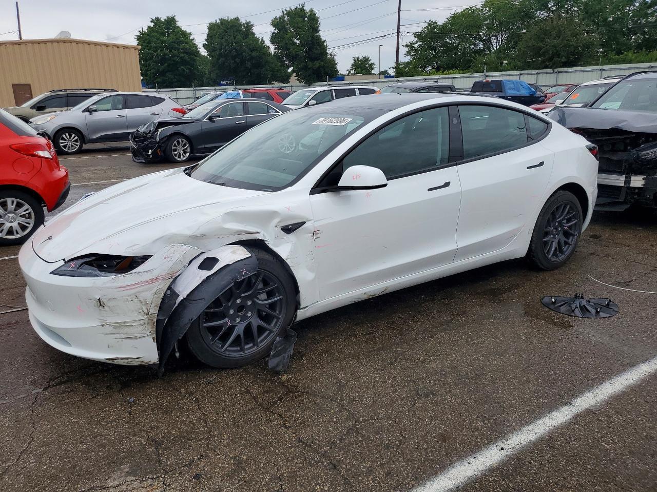 2026 Tesla Model 3 - zdjęcie główne