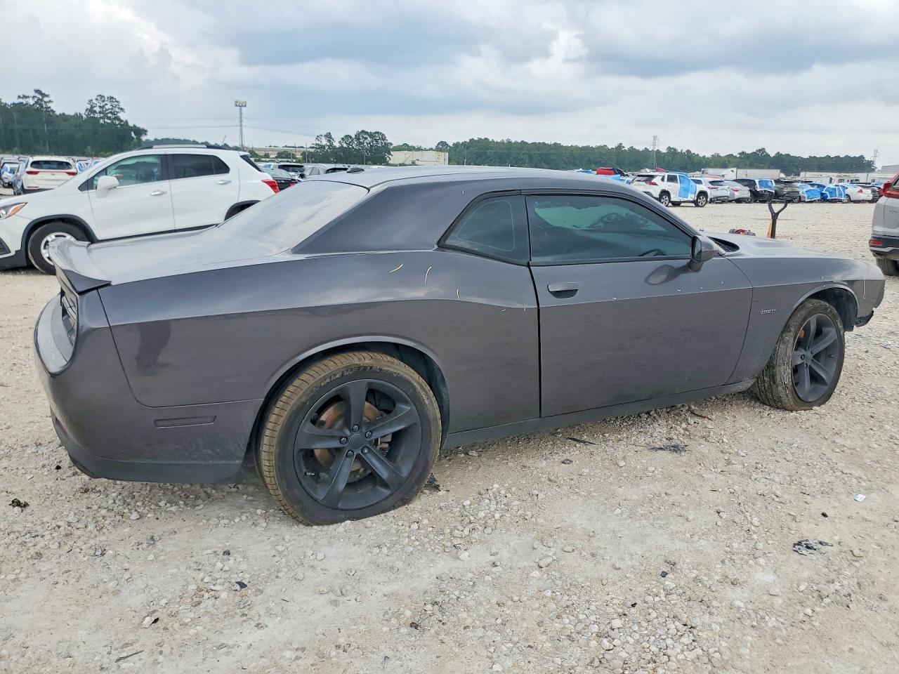 2018 Dodge Challenger R/T - zdjęcie 3