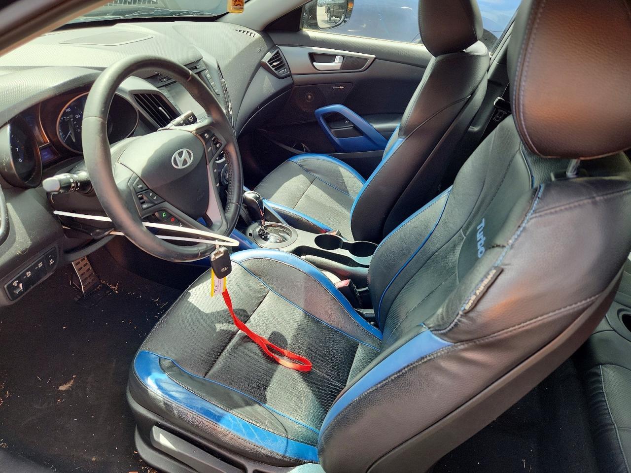 2013 Hyundai Veloster Turbo - zdjęcie 8