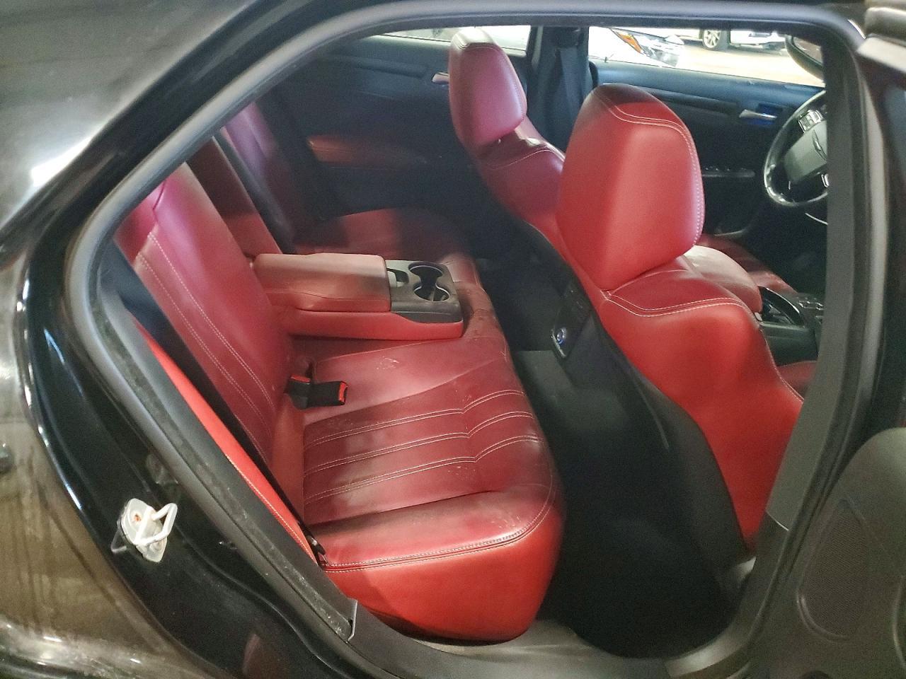 2013 Chrysler 300 S - zdjęcie 10