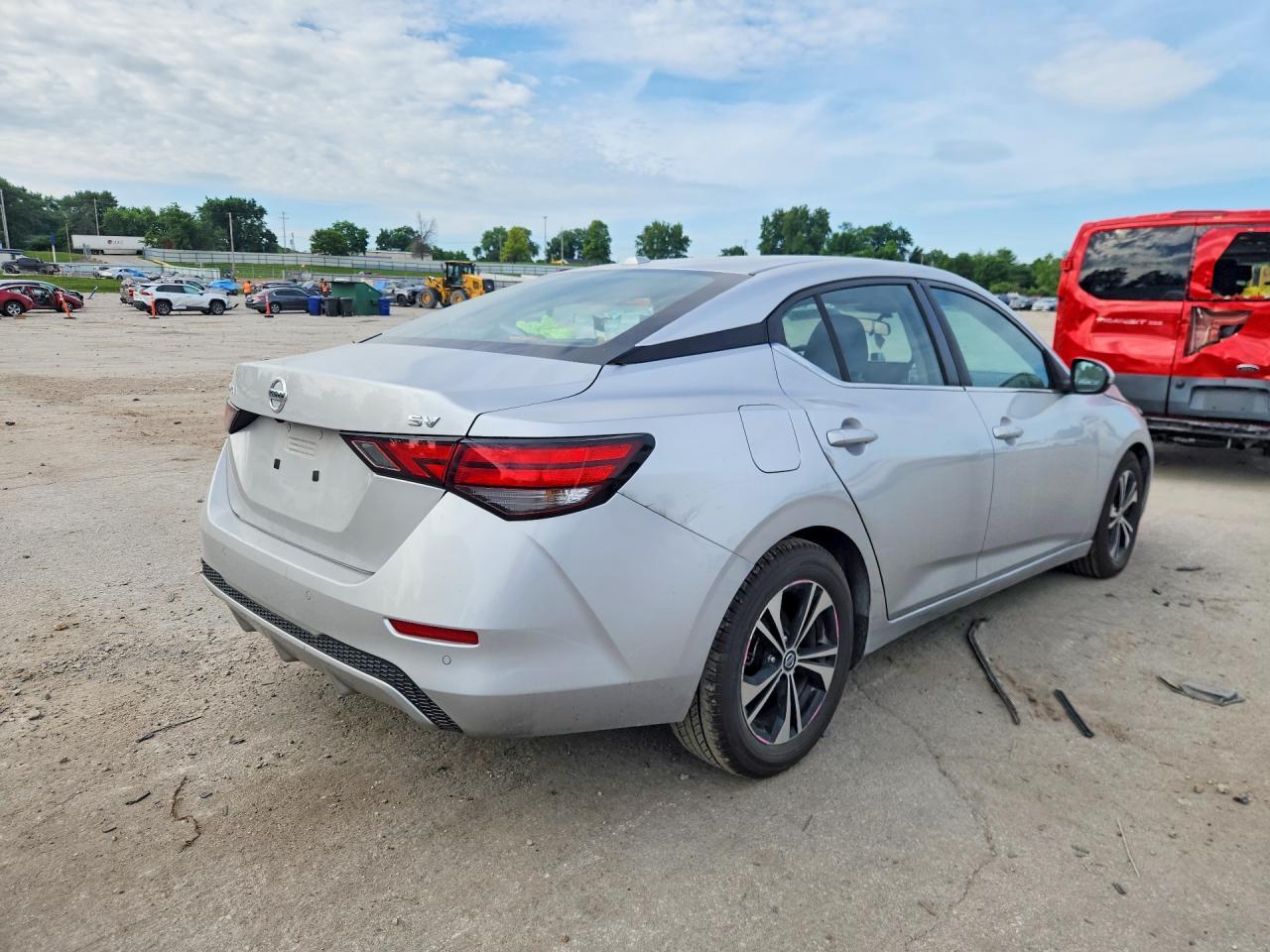 2021 Nissan Sentra Sv - zdjęcie 3