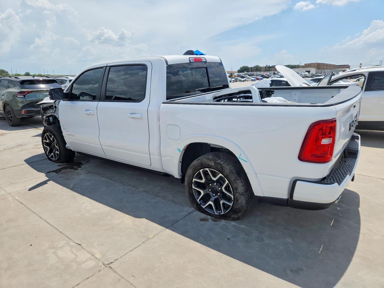 2026 Ram 1500 Laramie - zdjęcie 2