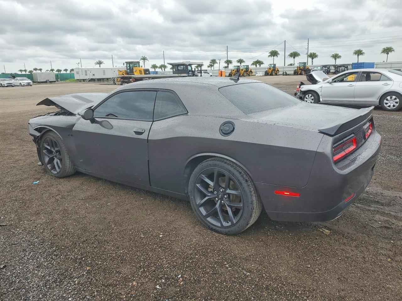 2023 Dodge Challenger R - zdjęcie 2
