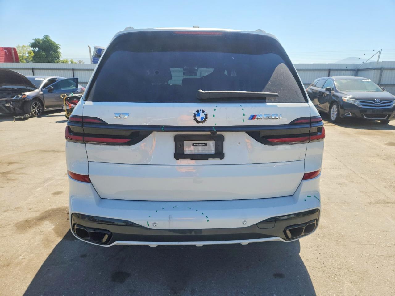 2024 BMW X7 M60I - zdjęcie 6