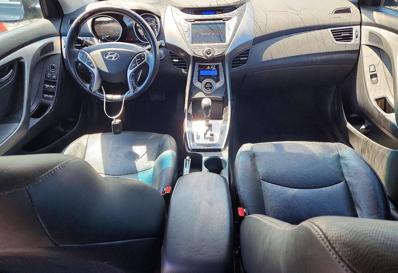 2013 Hyundai Elantra Limited - zdjęcie 8
