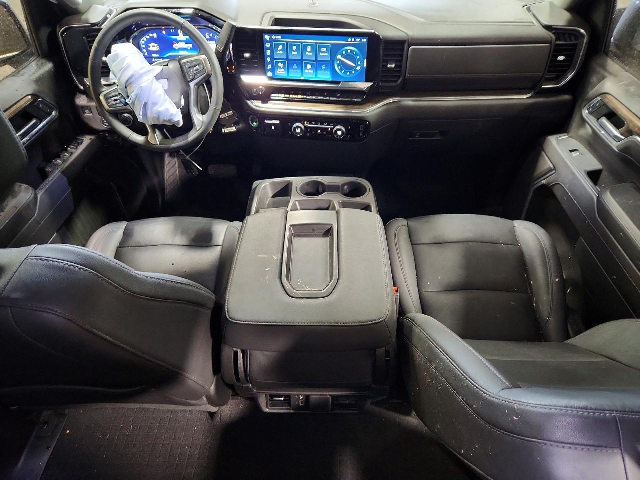 2023 Chevrolet Silverado K1500 Lt - zdjęcie 8