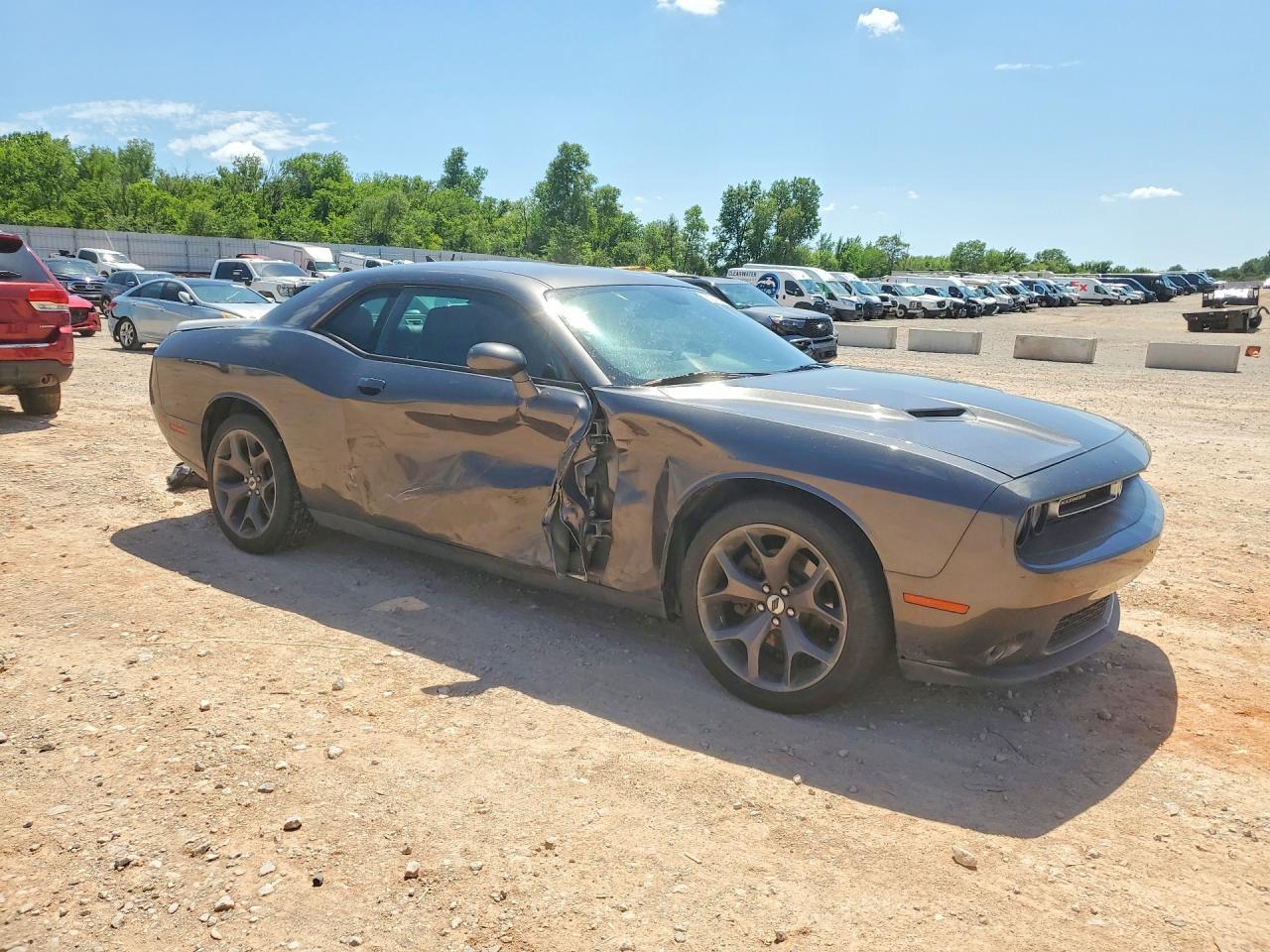 2019 Dodge Challenger Sxt - zdjęcie 4