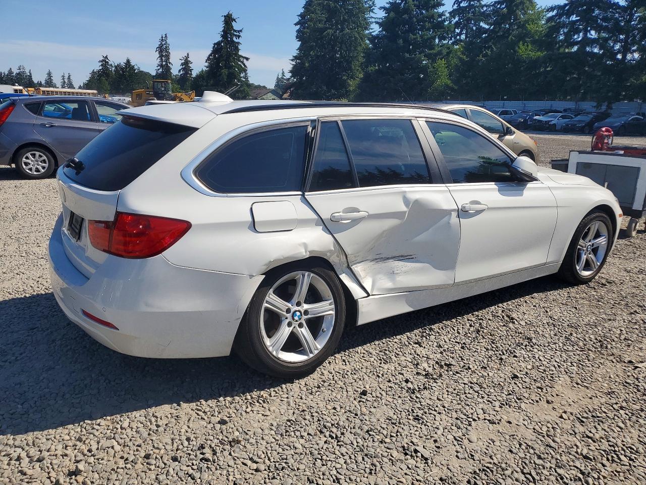 2015 BMW 328 Xi - zdjęcie 3