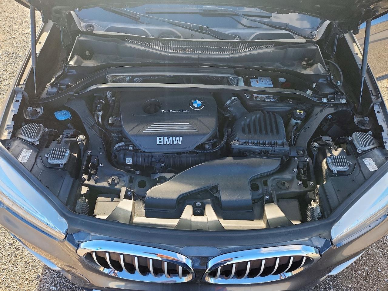 2016 BMW X1 xDrive28I - zdjęcie 12