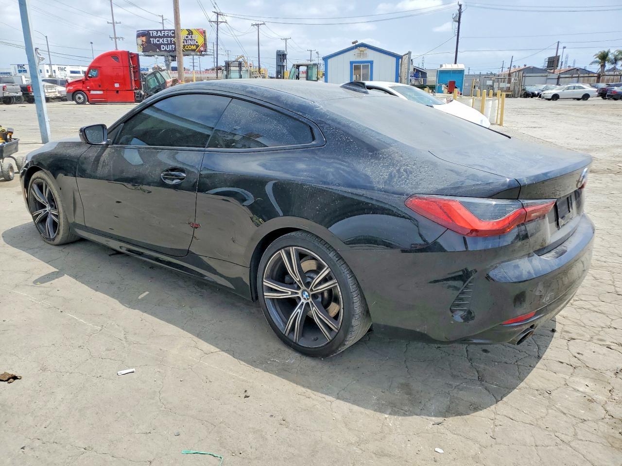2021 BMW 430I - zdjęcie 2