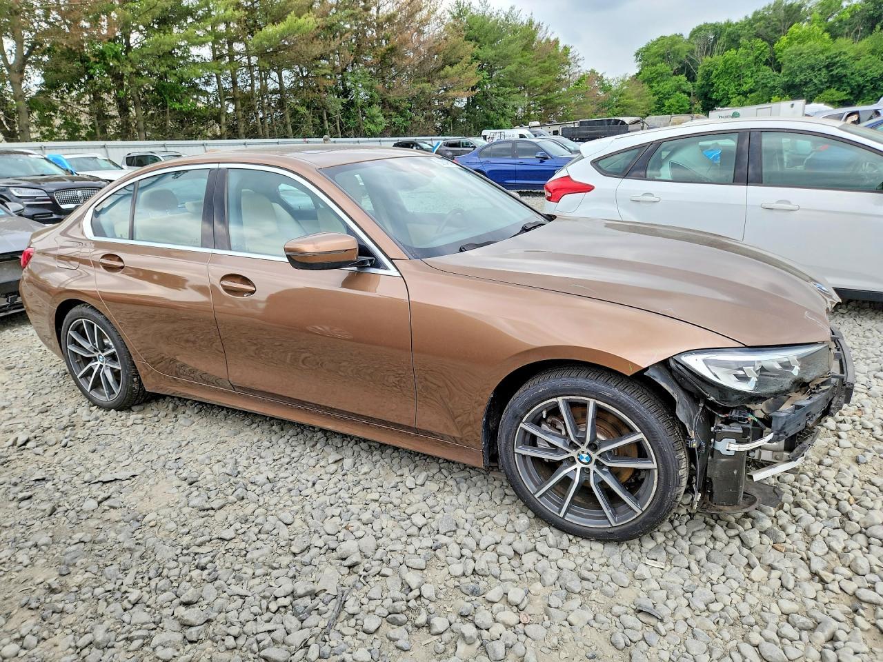 2019 BMW Seria 3 330i - zdjęcie 4