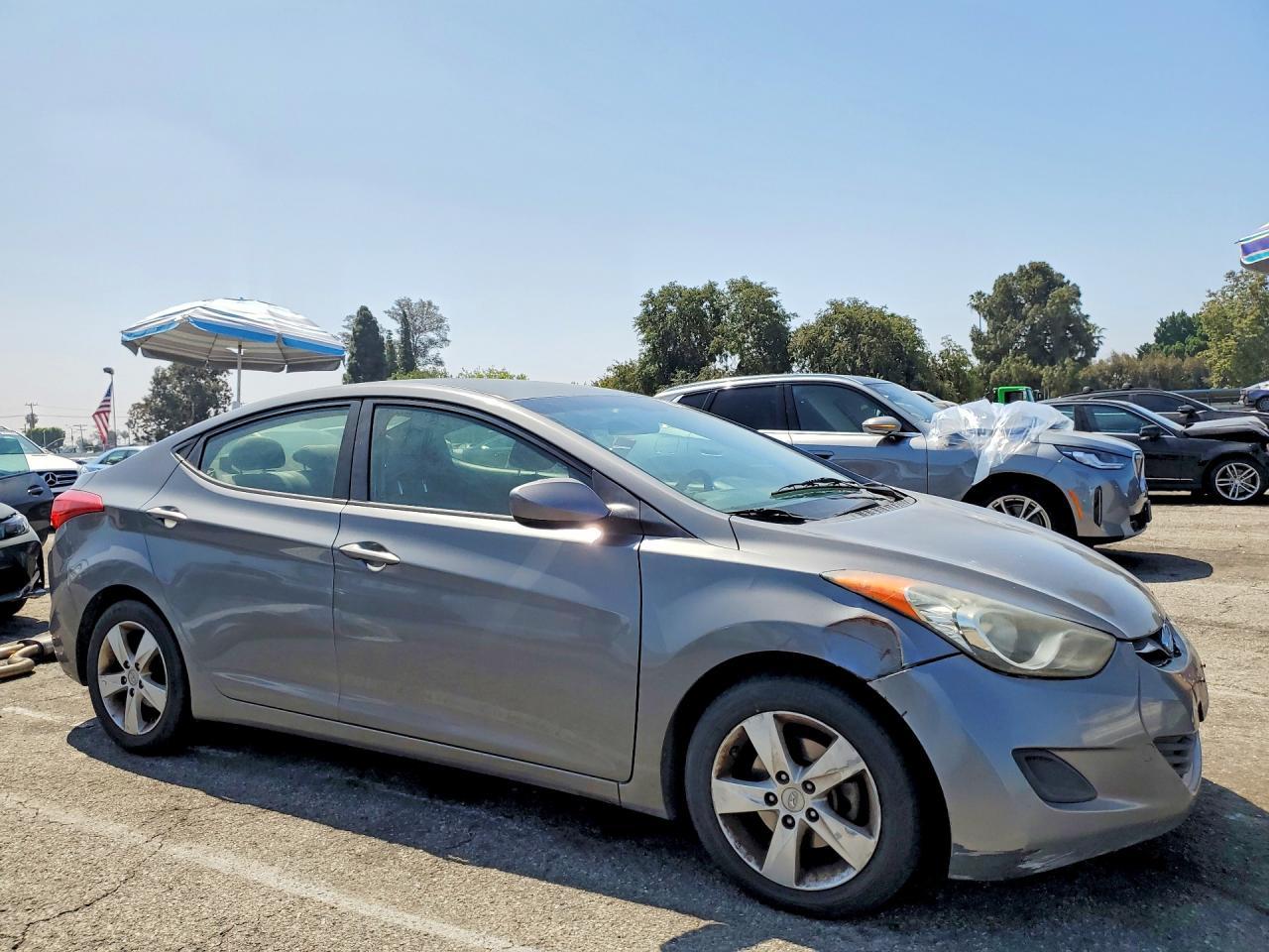 2013 Hyundai Elantra Gls - zdjęcie 4