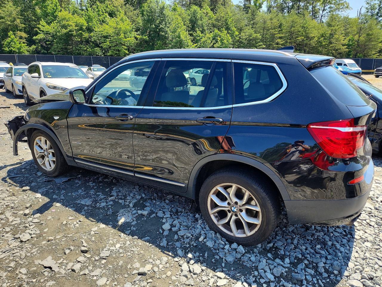 2013 BMW X3 xDrive28I - zdjęcie 2