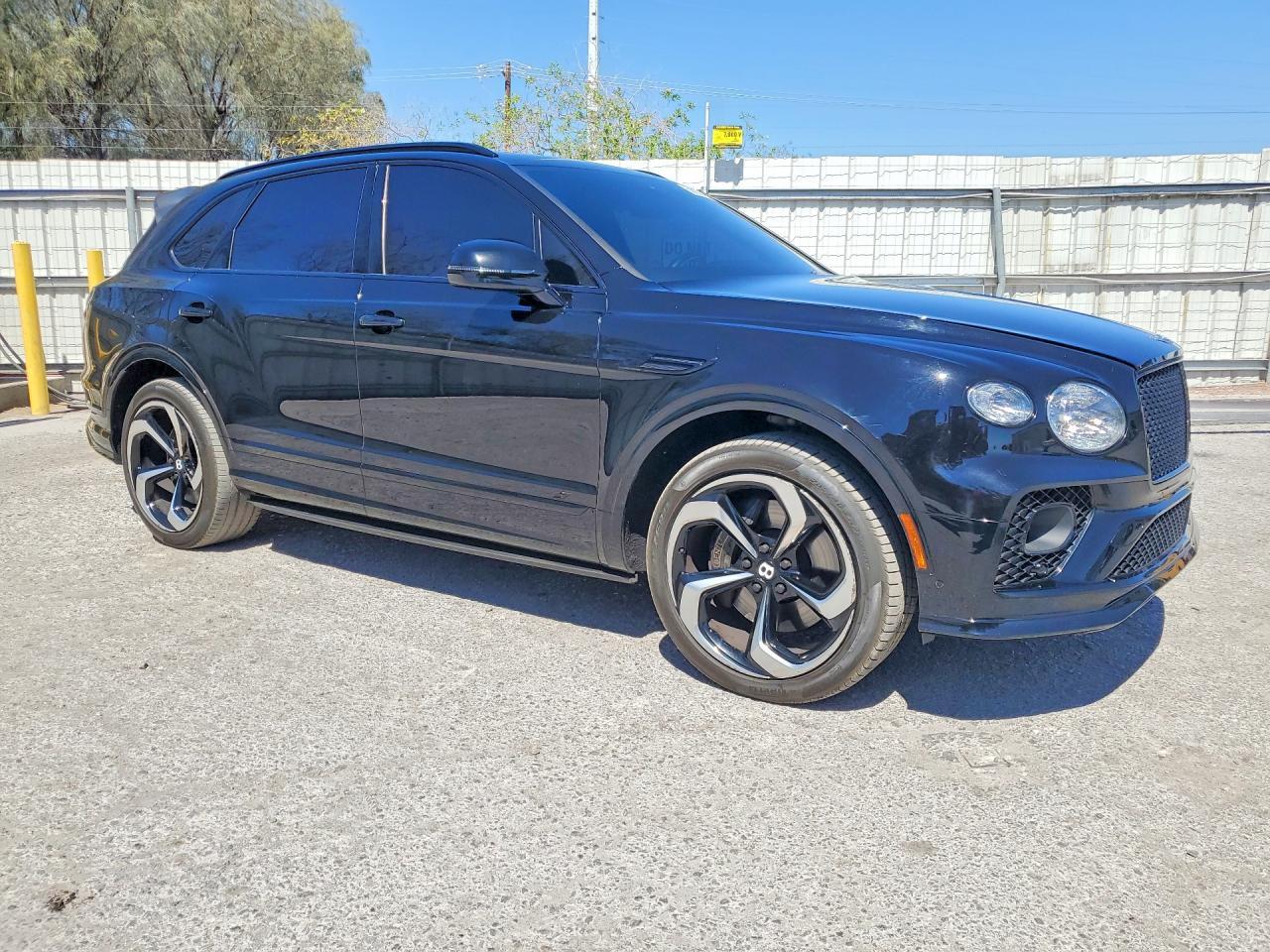 2022 Bentley Bentayga - zdjęcie 4