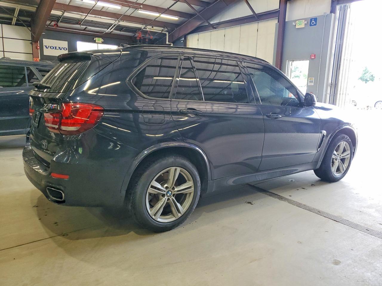 2016 BMW X5 xDrive50I - zdjęcie 3