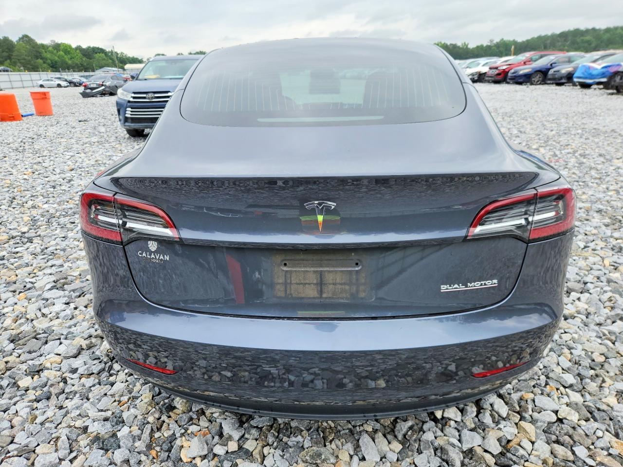 2019 Tesla Model 3 - zdjęcie 6