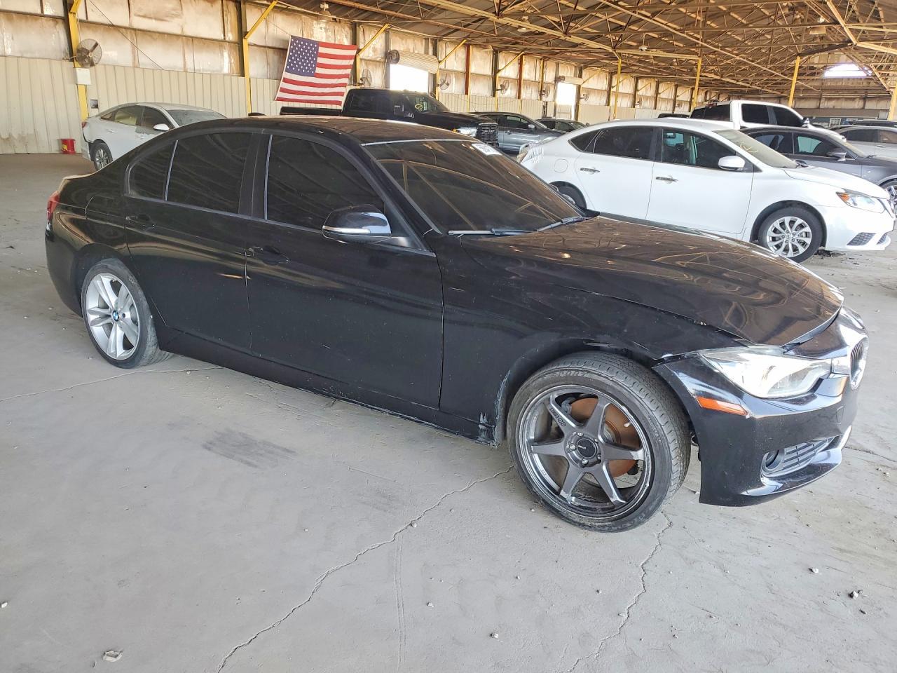2018 BMW 320 I - zdjęcie 4