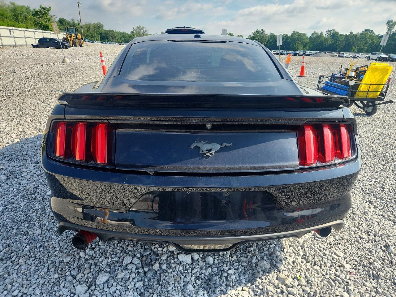2016 Ford Mustang - zdjęcie 6