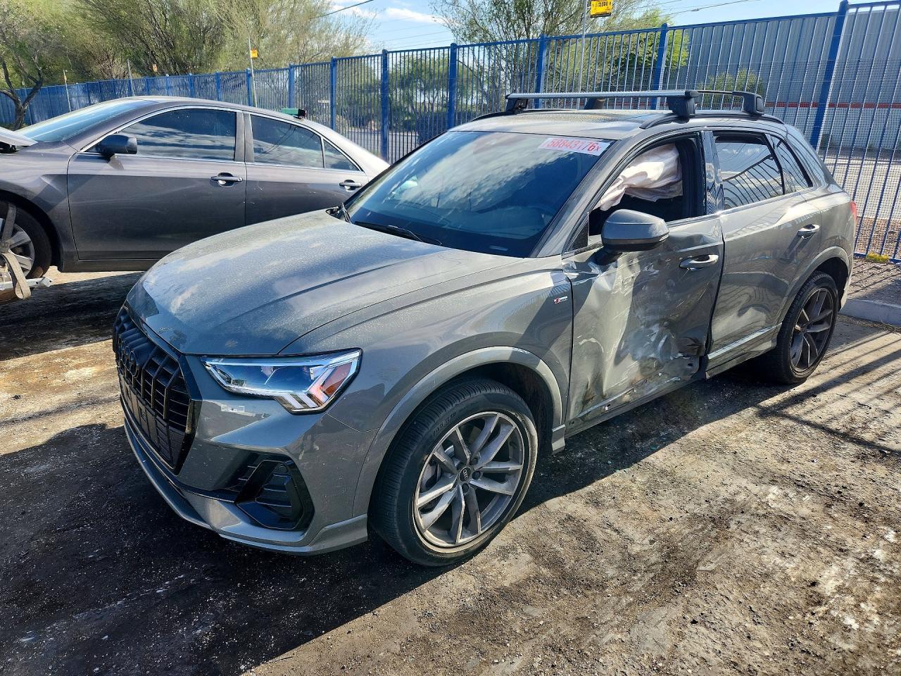 2024 Audi Q3 Premium S Line 45 - zdjęcie główne